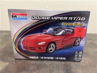 MONOGRAM DODGE VIPER RT/10 DREAM RIDES 1:25 Kit #85-4010 - NEW SEALED